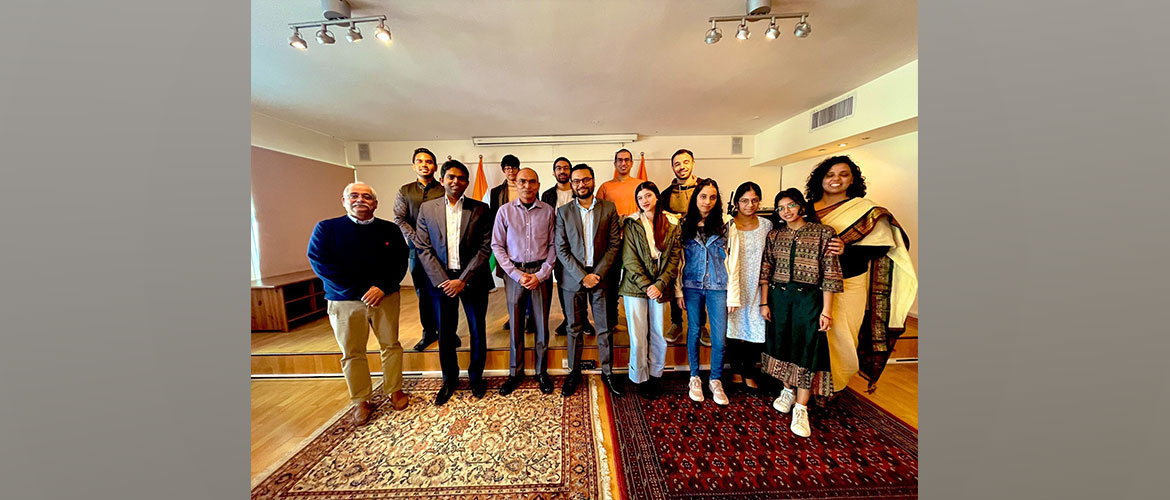  The Embassy organized India Darshan for young members of the Indian diaspora in Israel which included a visit to the Embassy & Indian Cultural Center, Tel Aviv & interaction with the diplomats of the Embassy.