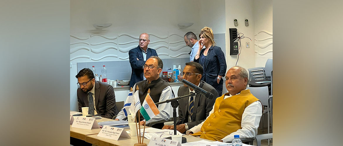  Hon'ble Union Agriculture & Farmers Welfare Minister Shri Narendra Singh Tomar chaired a roundtable meeting of Israeli Agritech Startup companies during his visit to Israel.
