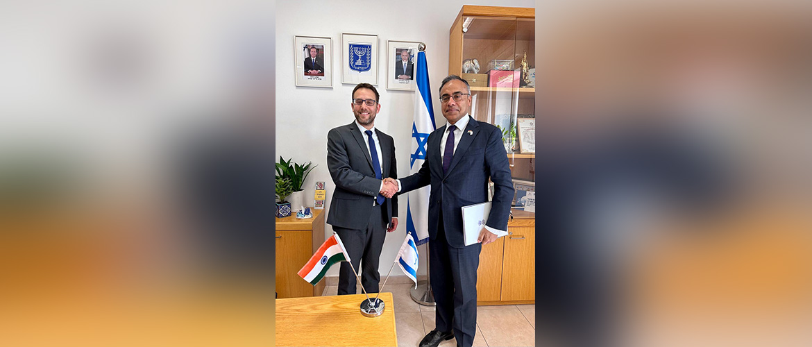  Ambassador Sanjeev Singla met Dr. Shmuel Abramzon, Chief Economist at Ministry of Finance of Israel.